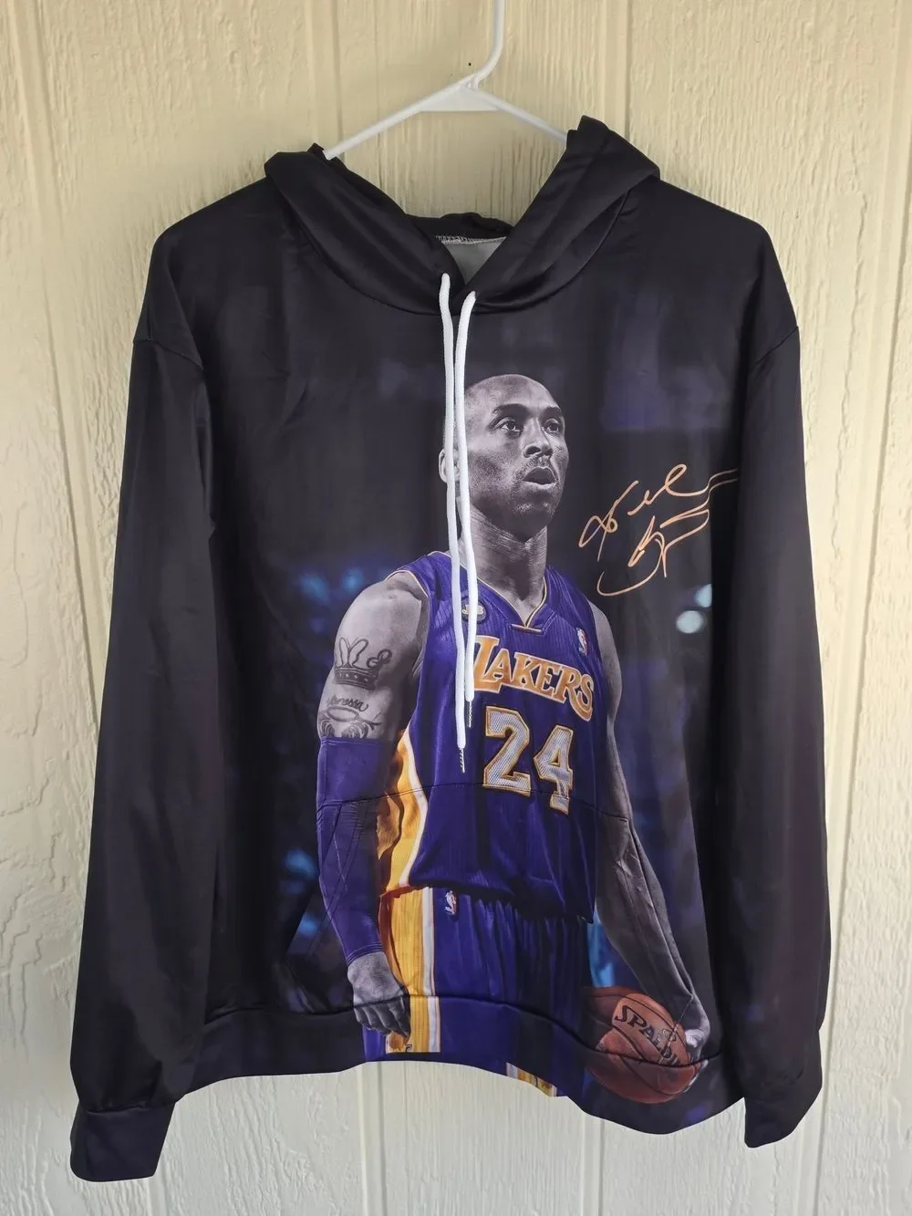 Men's Kobe Bryant Lakers #24 Black Graphic Hoodie, Size Large
